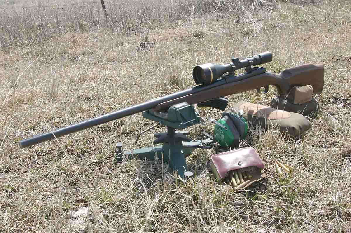 This Winchester Model 70 Varmint was used to shoot the .220 Swift loads listed in the table. The scope is a Leupold VX-L 3.5-10x 50mm. Articles about the Swift from 30 and more years ago suggested using a scope of 10x to allow precise bullet placement at long range. Today, 10x scopes are often seen on .22 rimfire rifles.